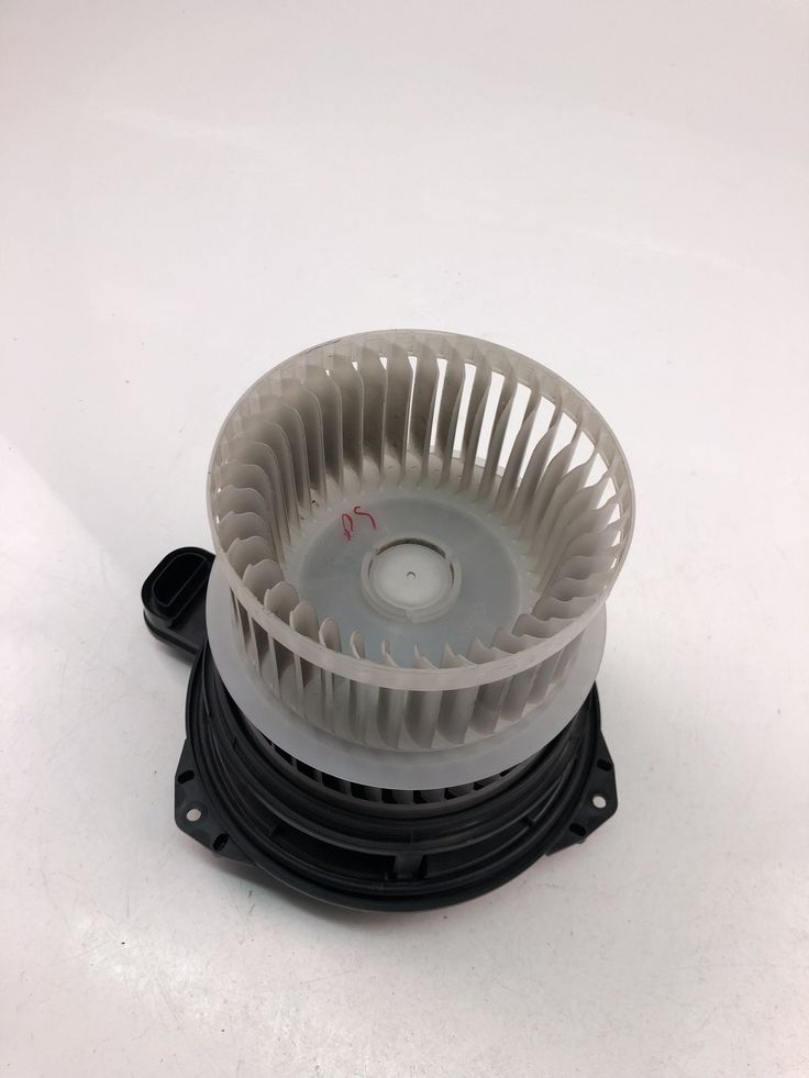 Blower Motor — view 1